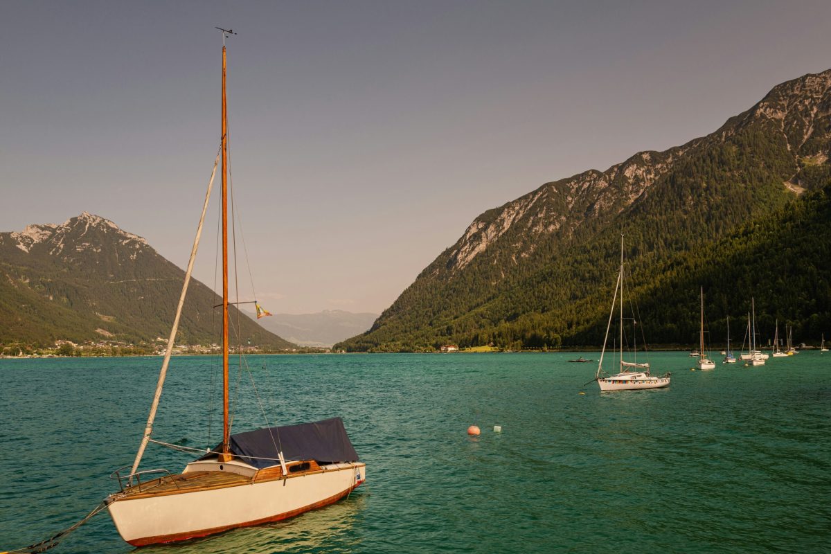 andreas-weilguny-WuhxZXBbR_c-unsplash